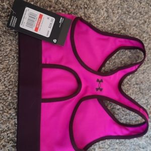Underarmour xs sports bra